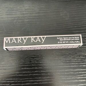 Mary kay lip liner